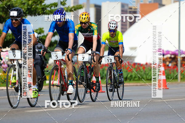 Buy your photos of the event100KM DE BRASLIA-COPA RESENHA MASTER DE CICLISMO. on Fotop
