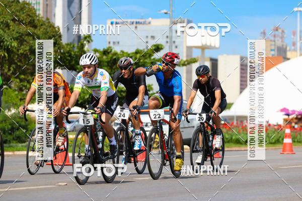 Acquista le foto dell'evento100KM DE BRASLIA-COPA RESENHA MASTER DE CICLISMO. in Fotop