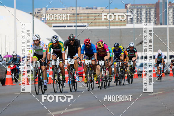 Buy your photos of the event100KM DE BRASLIA-COPA RESENHA MASTER DE CICLISMO. on Fotop