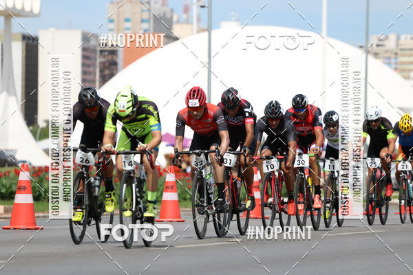 Buy your photos of the event100KM DE BRASLIA-COPA RESENHA MASTER DE CICLISMO. on Fotop