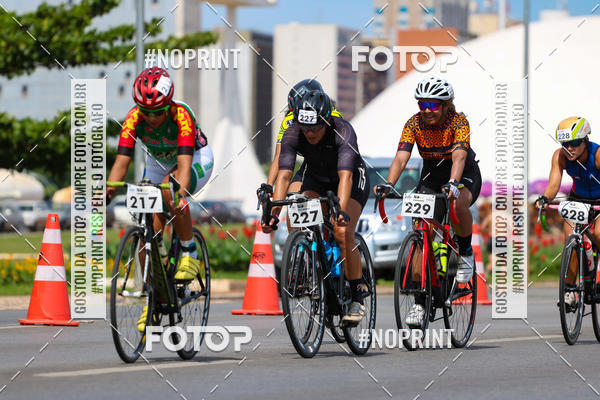 Buy your photos of the event100KM DE BRASLIA-COPA RESENHA MASTER DE CICLISMO. on Fotop