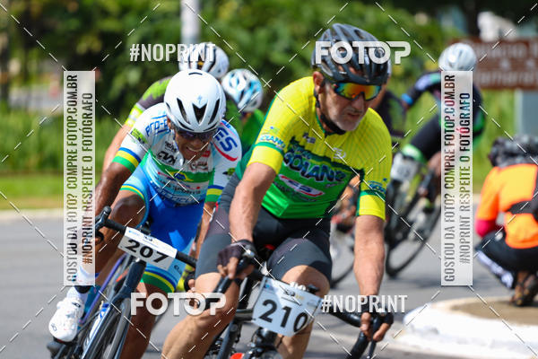 Buy your photos of the event100KM DE BRASLIA-COPA RESENHA MASTER DE CICLISMO. on Fotop