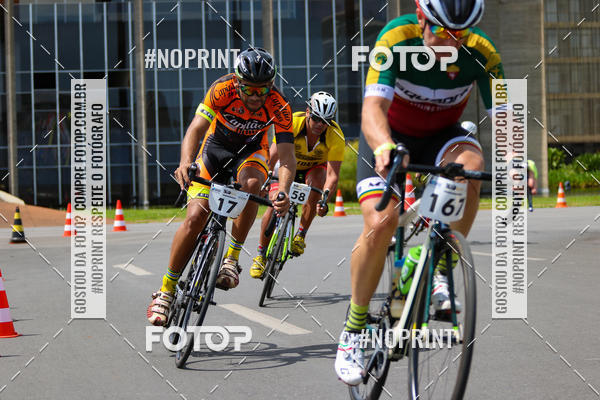 Buy your photos of the event100KM DE BRASLIA-COPA RESENHA MASTER DE CICLISMO. on Fotop