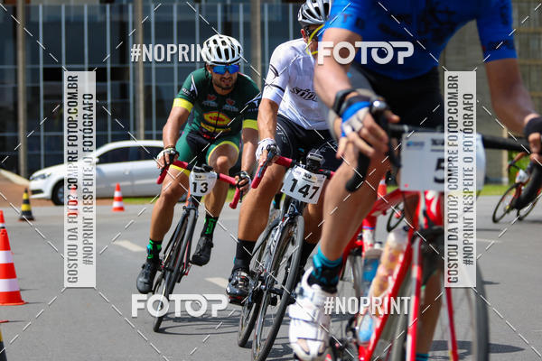 Buy your photos of the event100KM DE BRASLIA-COPA RESENHA MASTER DE CICLISMO. on Fotop