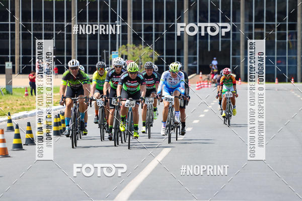 Buy your photos of the event100KM DE BRASLIA-COPA RESENHA MASTER DE CICLISMO. on Fotop