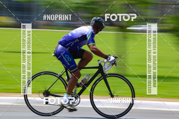 Buy your photos of the event100KM DE BRASLIA-COPA RESENHA MASTER DE CICLISMO. on Fotop