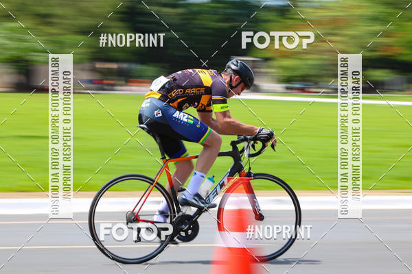 Buy your photos of the event100KM DE BRASLIA-COPA RESENHA MASTER DE CICLISMO. on Fotop