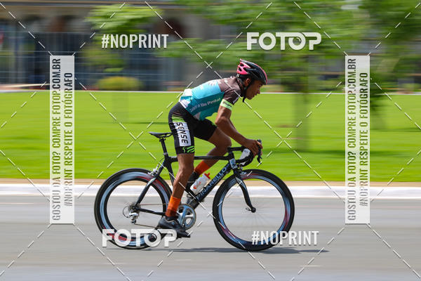 Buy your photos of the event100KM DE BRASLIA-COPA RESENHA MASTER DE CICLISMO. on Fotop