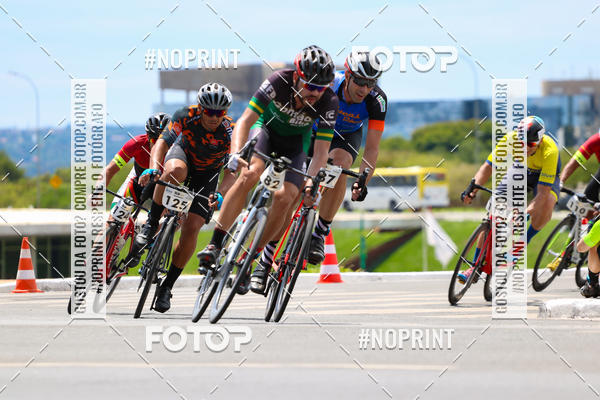 Buy your photos of the event100KM DE BRASLIA-COPA RESENHA MASTER DE CICLISMO. on Fotop