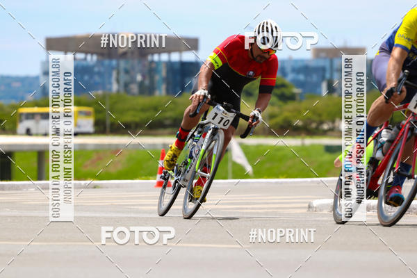 Buy your photos of the event100KM DE BRASLIA-COPA RESENHA MASTER DE CICLISMO. on Fotop