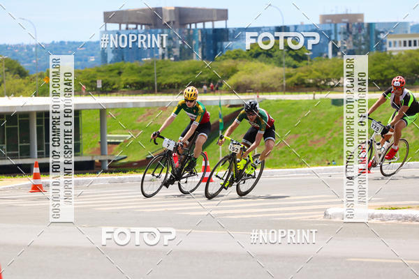 Buy your photos of the event100KM DE BRASLIA-COPA RESENHA MASTER DE CICLISMO. on Fotop