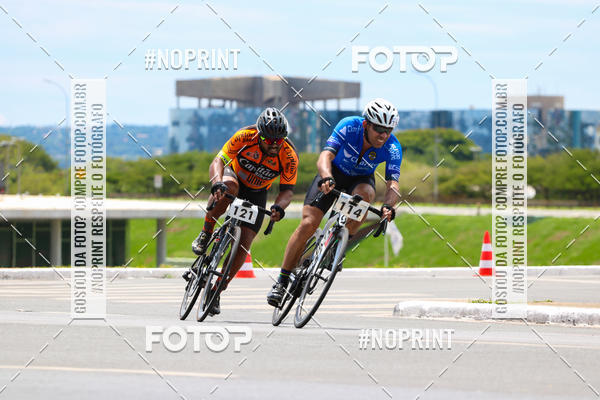 Buy your photos of the event100KM DE BRASLIA-COPA RESENHA MASTER DE CICLISMO. on Fotop