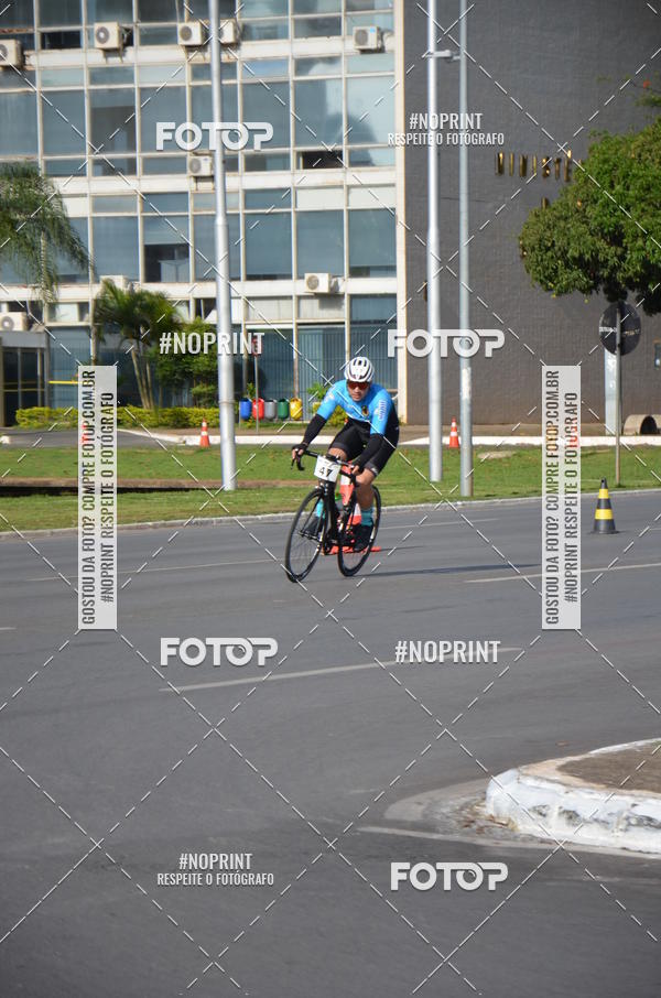 Buy your photos of the event100KM DE BRASLIA-COPA RESENHA MASTER DE CICLISMO. on Fotop