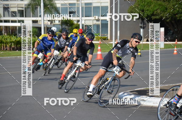 Buy your photos of the event100KM DE BRASLIA-COPA RESENHA MASTER DE CICLISMO. on Fotop