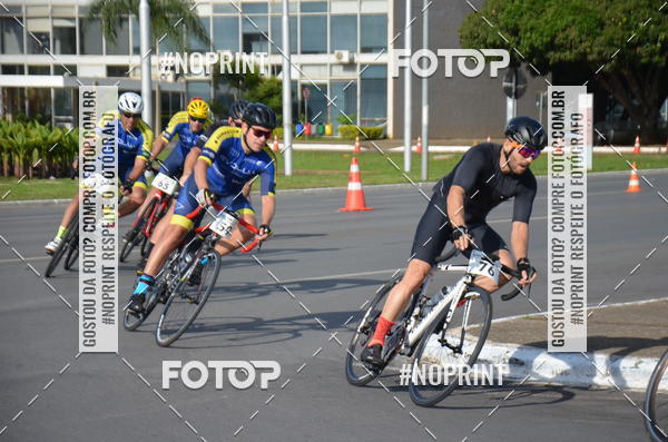 Buy your photos of the event100KM DE BRASLIA-COPA RESENHA MASTER DE CICLISMO. on Fotop