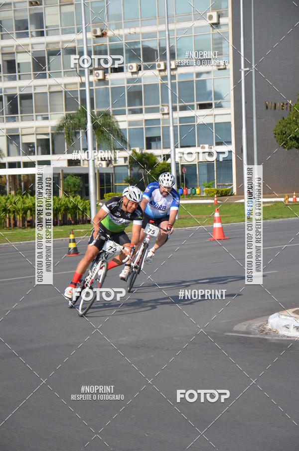 Buy your photos of the event100KM DE BRASLIA-COPA RESENHA MASTER DE CICLISMO. on Fotop
