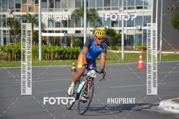 Buy your photos of the event100KM DE BRASLIA-COPA RESENHA MASTER DE CICLISMO. on Fotop