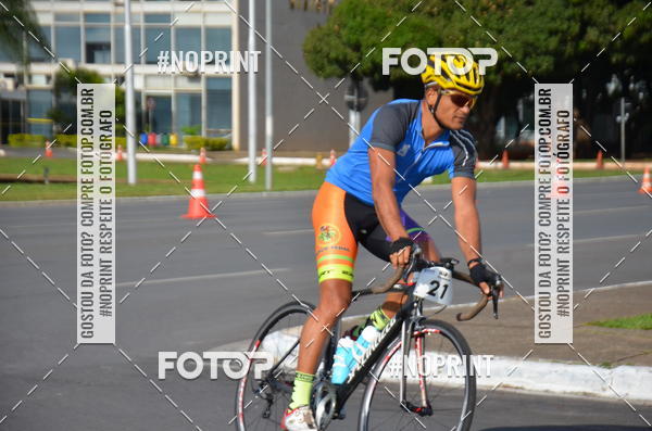 Buy your photos of the event100KM DE BRASLIA-COPA RESENHA MASTER DE CICLISMO. on Fotop
