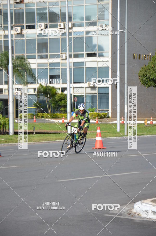 Buy your photos of the event100KM DE BRASLIA-COPA RESENHA MASTER DE CICLISMO. on Fotop