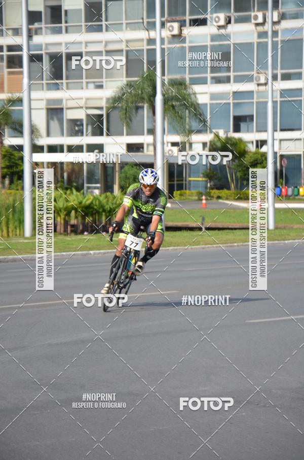 Buy your photos of the event100KM DE BRASLIA-COPA RESENHA MASTER DE CICLISMO. on Fotop