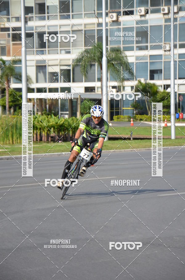 Buy your photos of the event100KM DE BRASLIA-COPA RESENHA MASTER DE CICLISMO. on Fotop