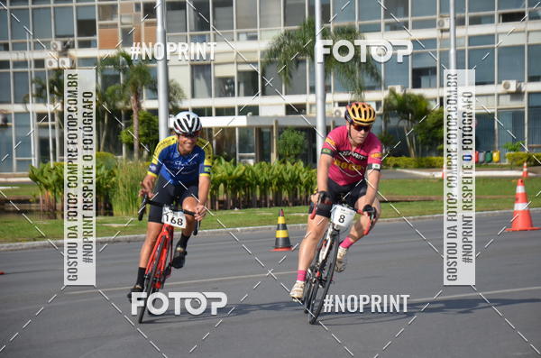 Buy your photos of the event100KM DE BRASLIA-COPA RESENHA MASTER DE CICLISMO. on Fotop