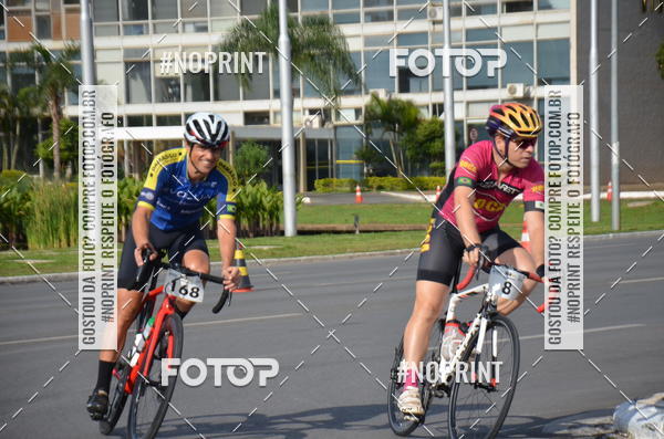 Buy your photos of the event100KM DE BRASLIA-COPA RESENHA MASTER DE CICLISMO. on Fotop