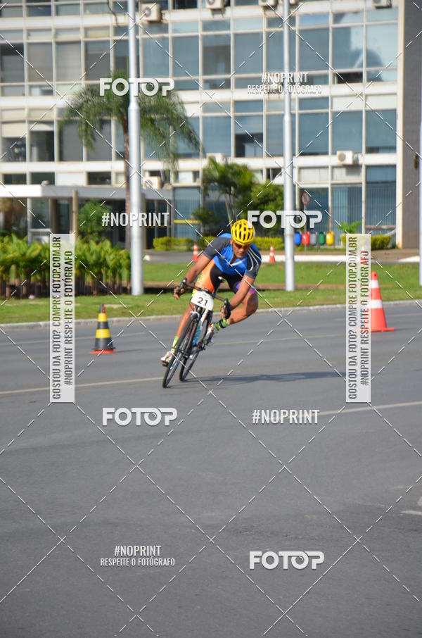 Buy your photos of the event100KM DE BRASLIA-COPA RESENHA MASTER DE CICLISMO. on Fotop