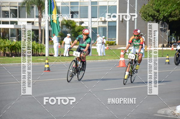 Buy your photos of the event100KM DE BRASLIA-COPA RESENHA MASTER DE CICLISMO. on Fotop