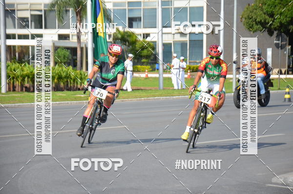 Buy your photos of the event100KM DE BRASLIA-COPA RESENHA MASTER DE CICLISMO. on Fotop