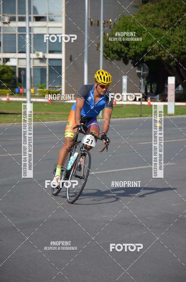 Buy your photos of the event100KM DE BRASLIA-COPA RESENHA MASTER DE CICLISMO. on Fotop