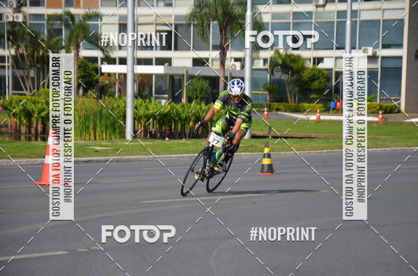 Buy your photos of the event100KM DE BRASLIA-COPA RESENHA MASTER DE CICLISMO. on Fotop