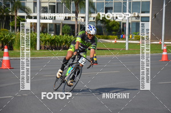 Buy your photos of the event100KM DE BRASLIA-COPA RESENHA MASTER DE CICLISMO. on Fotop