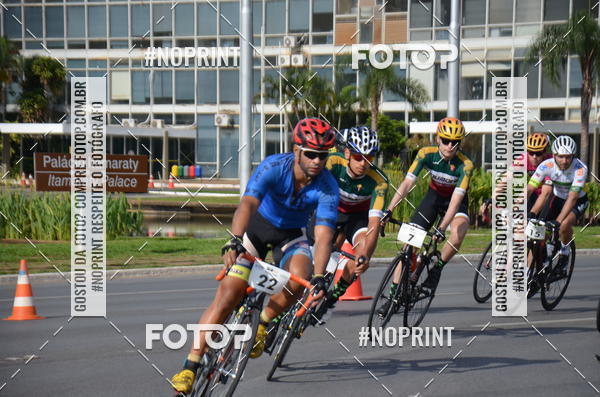 Buy your photos of the event100KM DE BRASLIA-COPA RESENHA MASTER DE CICLISMO. on Fotop