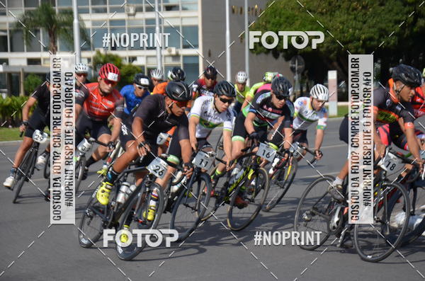 Buy your photos of the event100KM DE BRASLIA-COPA RESENHA MASTER DE CICLISMO. on Fotop