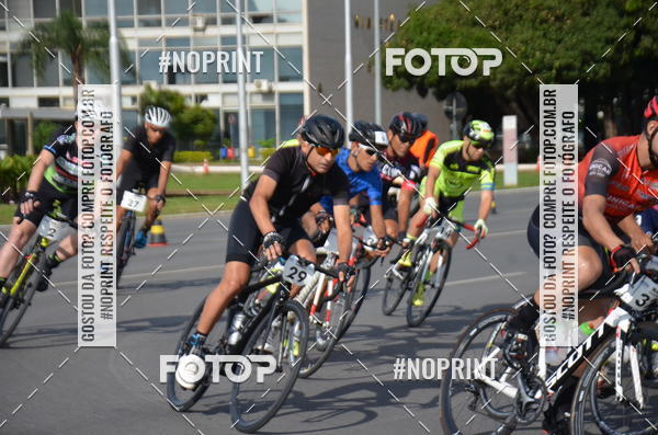 Buy your photos of the event100KM DE BRASLIA-COPA RESENHA MASTER DE CICLISMO. on Fotop