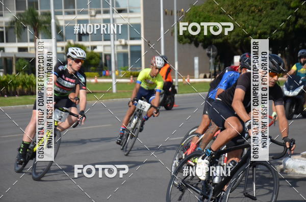 Buy your photos of the event100KM DE BRASLIA-COPA RESENHA MASTER DE CICLISMO. on Fotop