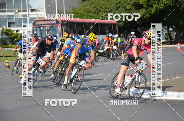 Buy your photos of the event100KM DE BRASLIA-COPA RESENHA MASTER DE CICLISMO. on Fotop