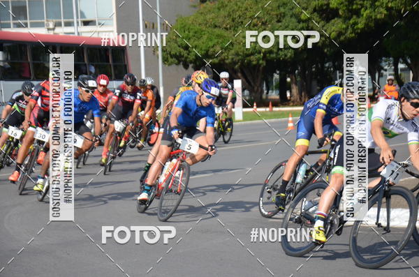 Buy your photos of the event100KM DE BRASLIA-COPA RESENHA MASTER DE CICLISMO. on Fotop