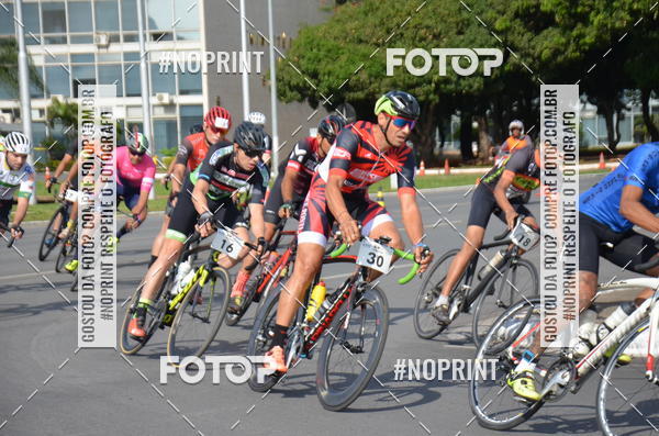 Buy your photos of the event100KM DE BRASLIA-COPA RESENHA MASTER DE CICLISMO. on Fotop