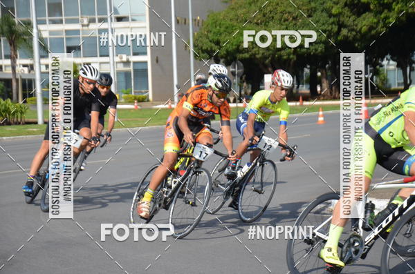 Buy your photos of the event100KM DE BRASLIA-COPA RESENHA MASTER DE CICLISMO. on Fotop