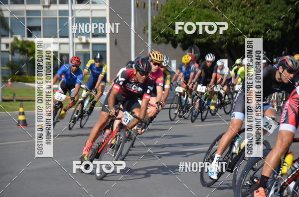 Buy your photos of the event100KM DE BRASLIA-COPA RESENHA MASTER DE CICLISMO. on Fotop