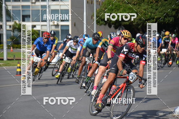 Buy your photos of the event100KM DE BRASLIA-COPA RESENHA MASTER DE CICLISMO. on Fotop