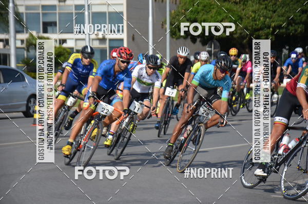 Buy your photos of the event100KM DE BRASLIA-COPA RESENHA MASTER DE CICLISMO. on Fotop