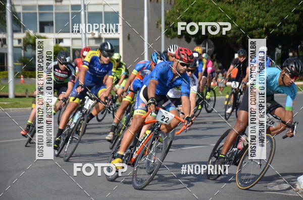 Buy your photos of the event100KM DE BRASLIA-COPA RESENHA MASTER DE CICLISMO. on Fotop