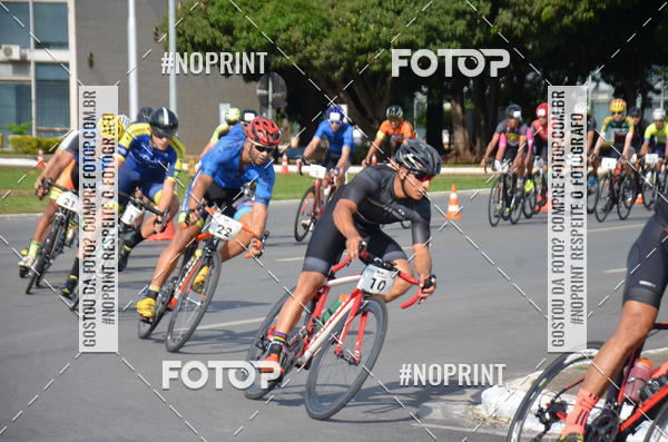 Buy your photos of the event100KM DE BRASLIA-COPA RESENHA MASTER DE CICLISMO. on Fotop