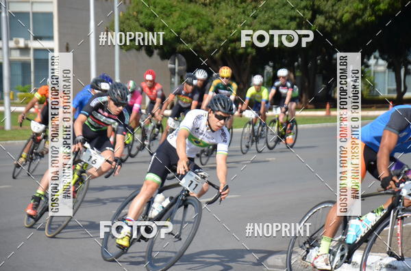 Buy your photos of the event100KM DE BRASLIA-COPA RESENHA MASTER DE CICLISMO. on Fotop