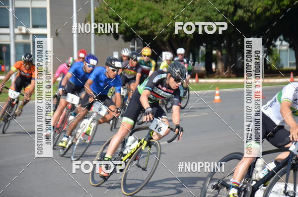 Buy your photos of the event100KM DE BRASLIA-COPA RESENHA MASTER DE CICLISMO. on Fotop