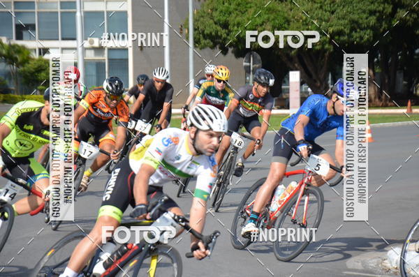Buy your photos of the event100KM DE BRASLIA-COPA RESENHA MASTER DE CICLISMO. on Fotop