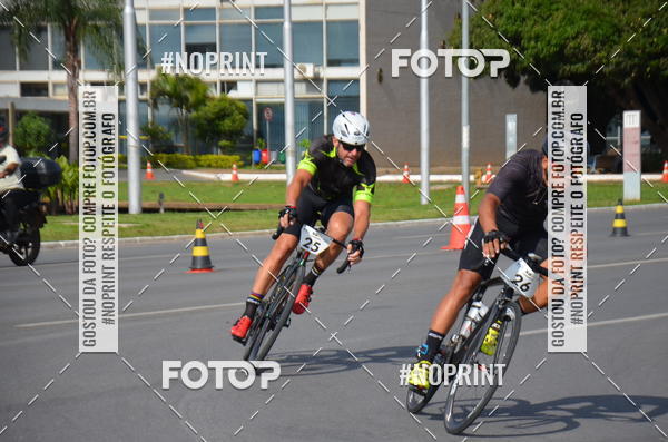 Buy your photos of the event100KM DE BRASLIA-COPA RESENHA MASTER DE CICLISMO. on Fotop
